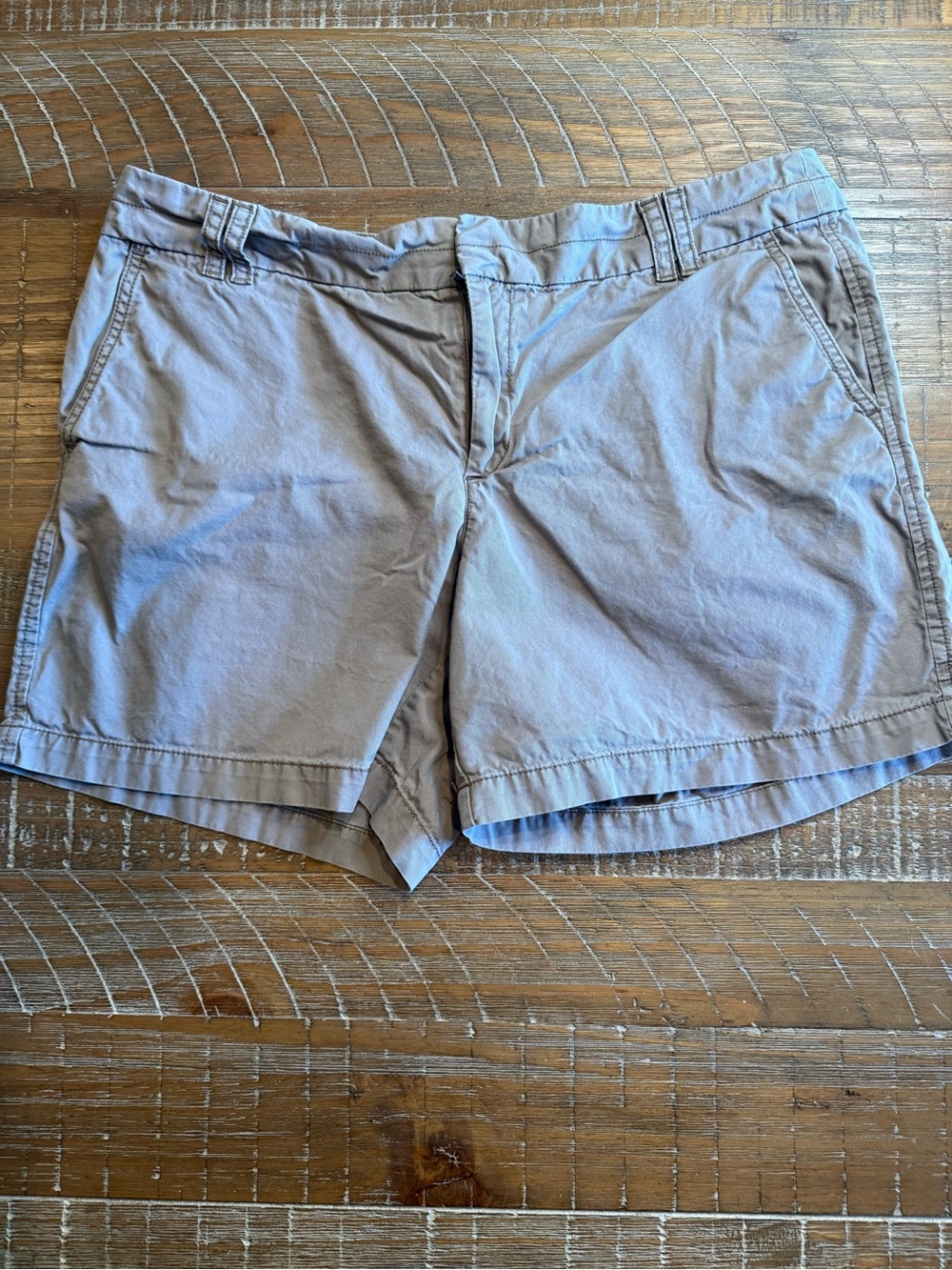 LOFT Women’s Flat Front Shorts - Light Taupe Size 12